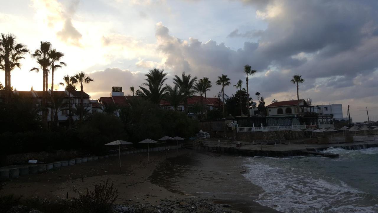 Topset Hotel Agios Georgios  Esterno foto
