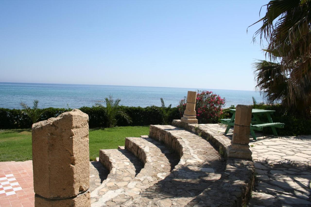 Topset Hotel Agios Georgios  Esterno foto