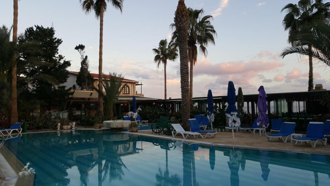 Topset Hotel Agios Georgios  Esterno foto