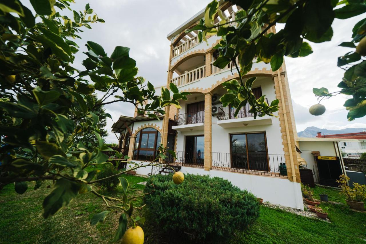 Topset Hotel Agios Georgios  Esterno foto