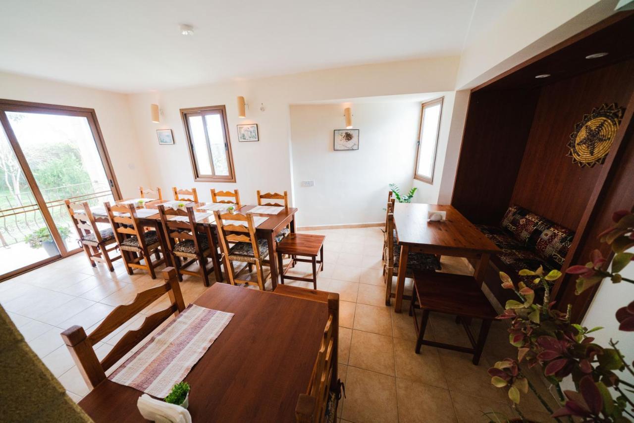 Topset Hotel Agios Georgios  Esterno foto