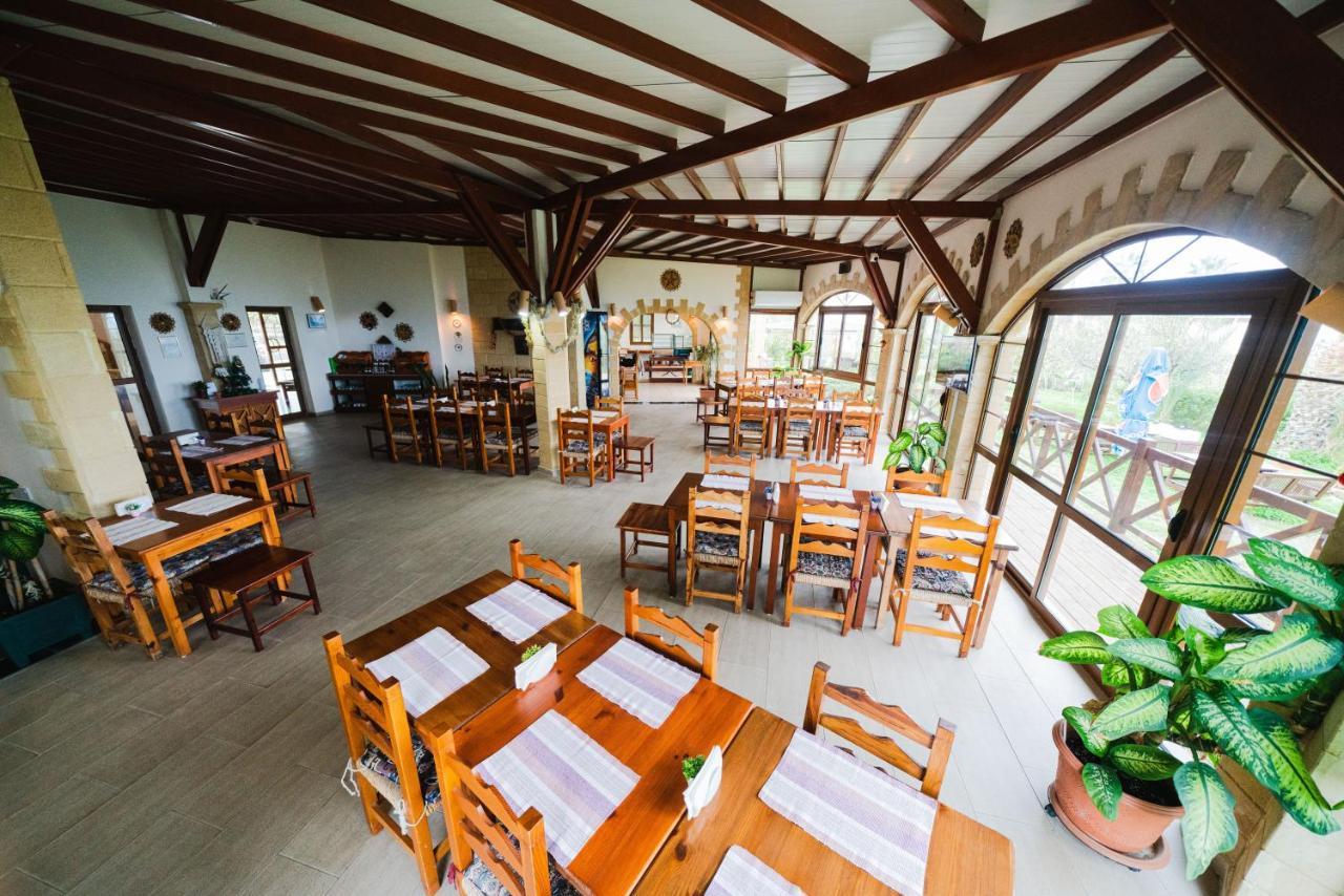 Topset Hotel Agios Georgios  Esterno foto